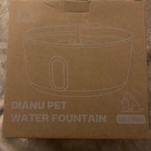 Dianu Pet Water Fountain NIB
